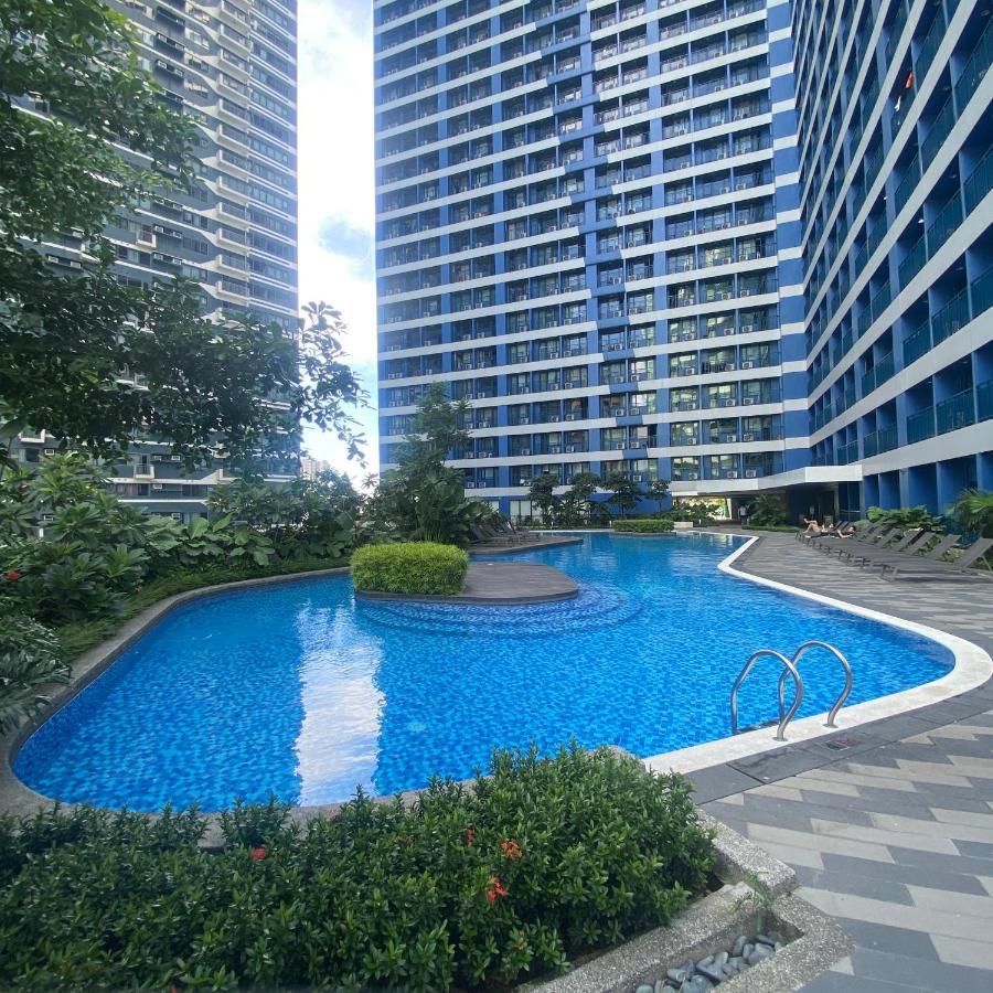 Air Residences 4439 Makati City Exterior photo